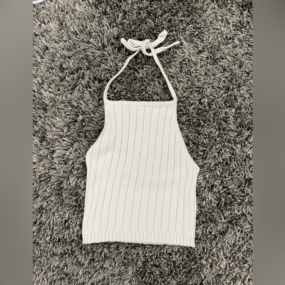 white knitted halter cropped top